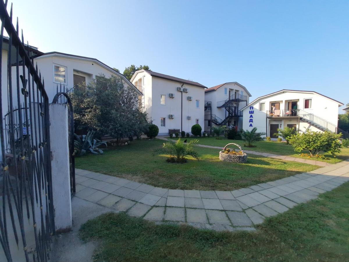 Hotel Pshada Pizunda Luaran gambar